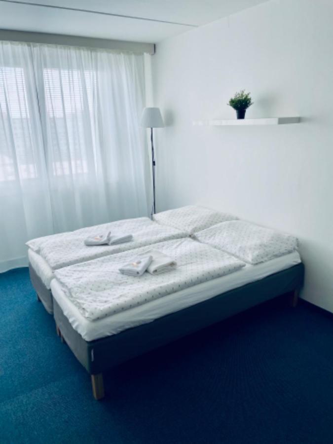 Apartmany Bryksova Praha Bagian luar foto